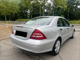 Mercedes-Benz C 180 KOMPRESSOR Classic - gebrauchte Mercedes-Benz C 180 aus dem Jahr 2006