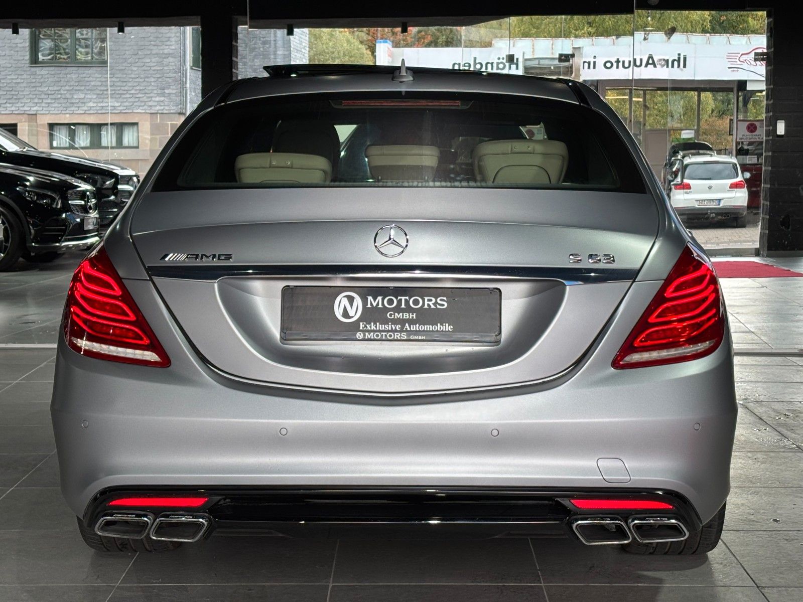 Fahrzeugabbildung Mercedes-Benz S 63 AMG L *Designo*Pano*Burmester*HUD*360KAM