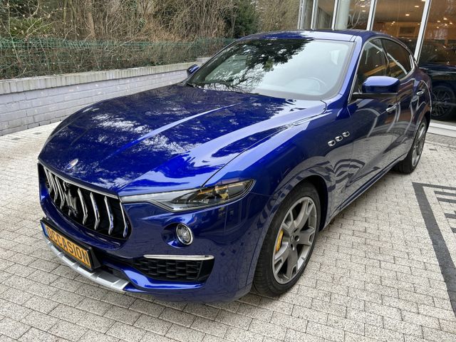 Maserati Levante 3.0 V6 BI-TURBO 350 CV GRANLUSSO