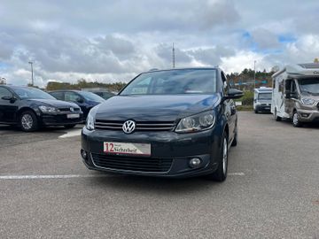 Volkswagen Touran - 1