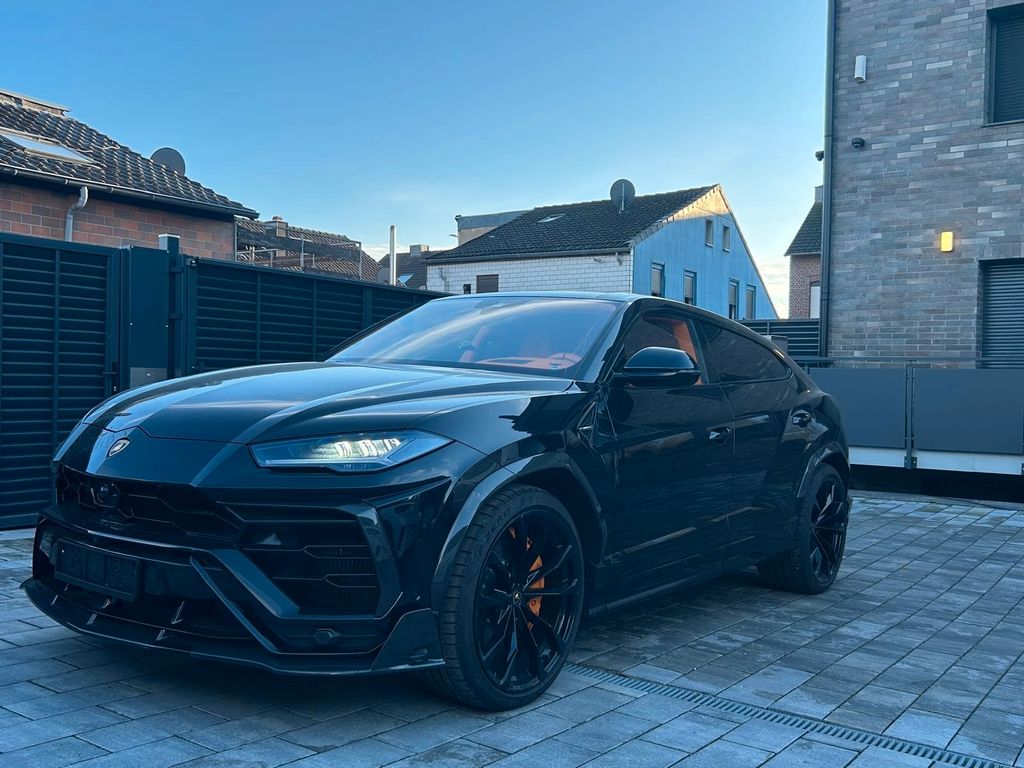 Image of Lamborghini Urus