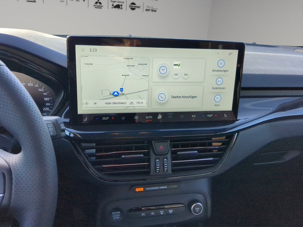 Fahrzeugabbildung Ford Focus Turnier ST-Line 1.0 Ecoboost