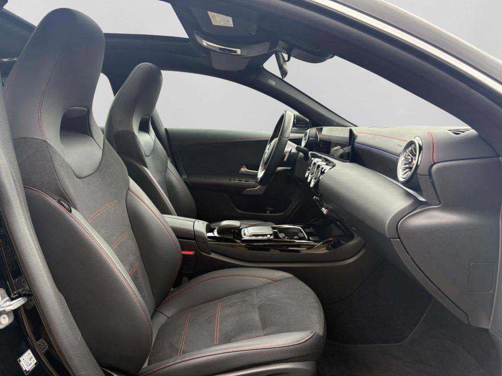 Mercedes-Benz CLA 35 AMG 4M SB LED|AMBI|TEMP|KAM|PANO|SHZ