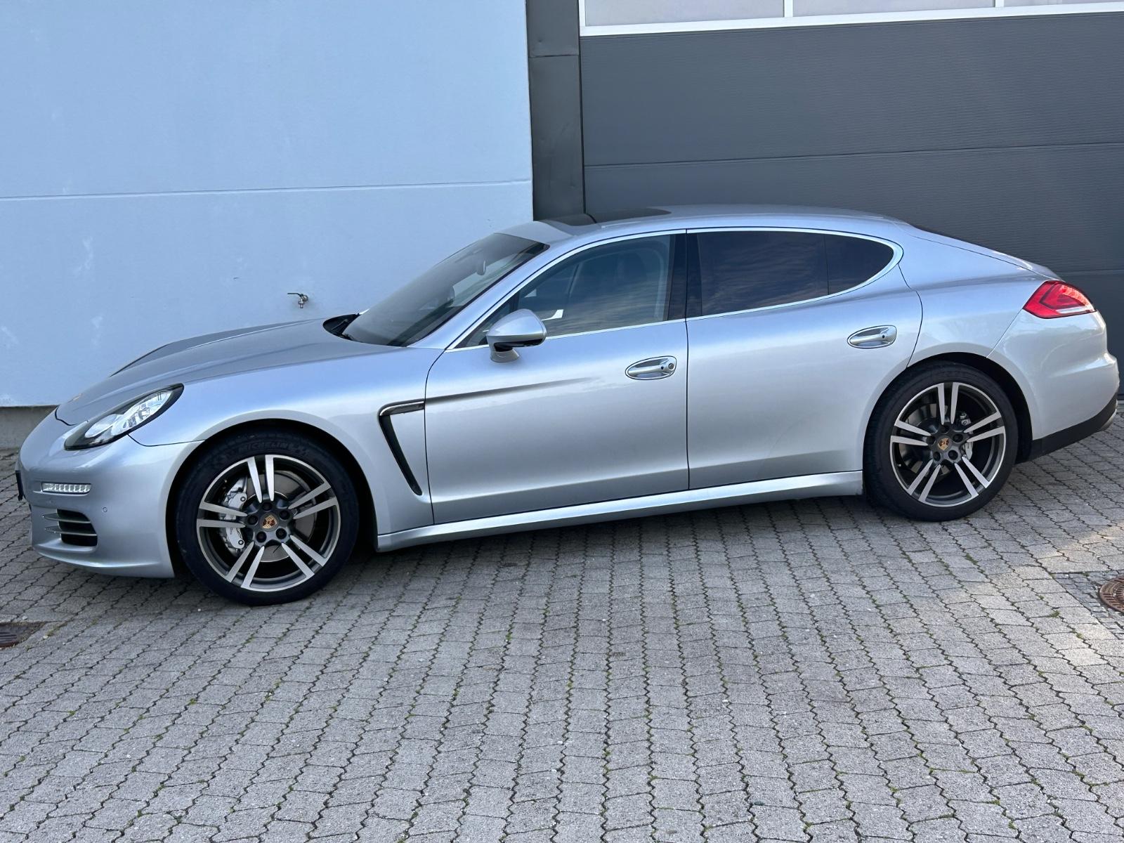 Porsche Panamera 4 S  *1.Hd +PZ *Scheckheft PZ *VOLL*