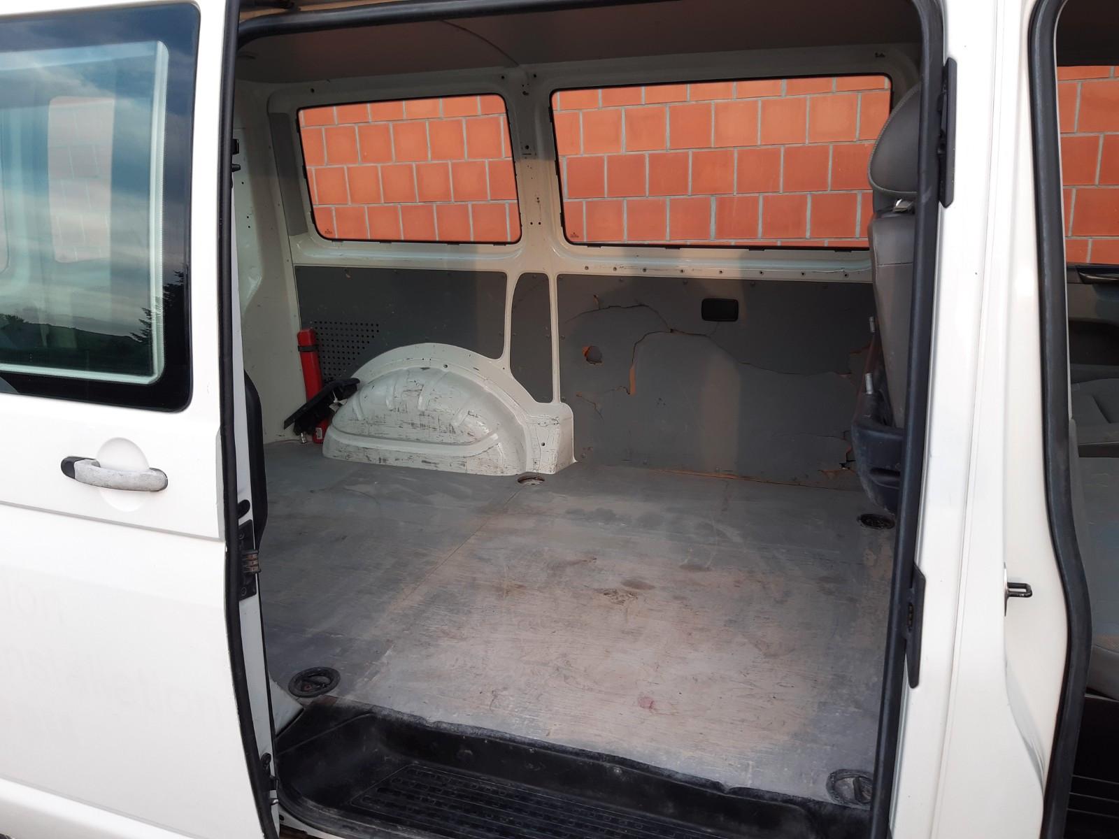 Volkswagen T5 1,9 TDI - Fenster rundum - scheckheftgepflegt