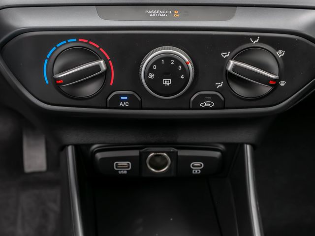 Hyundai Bayon 1.0 Select 2WD Kamera Navi Spurhalteassi.