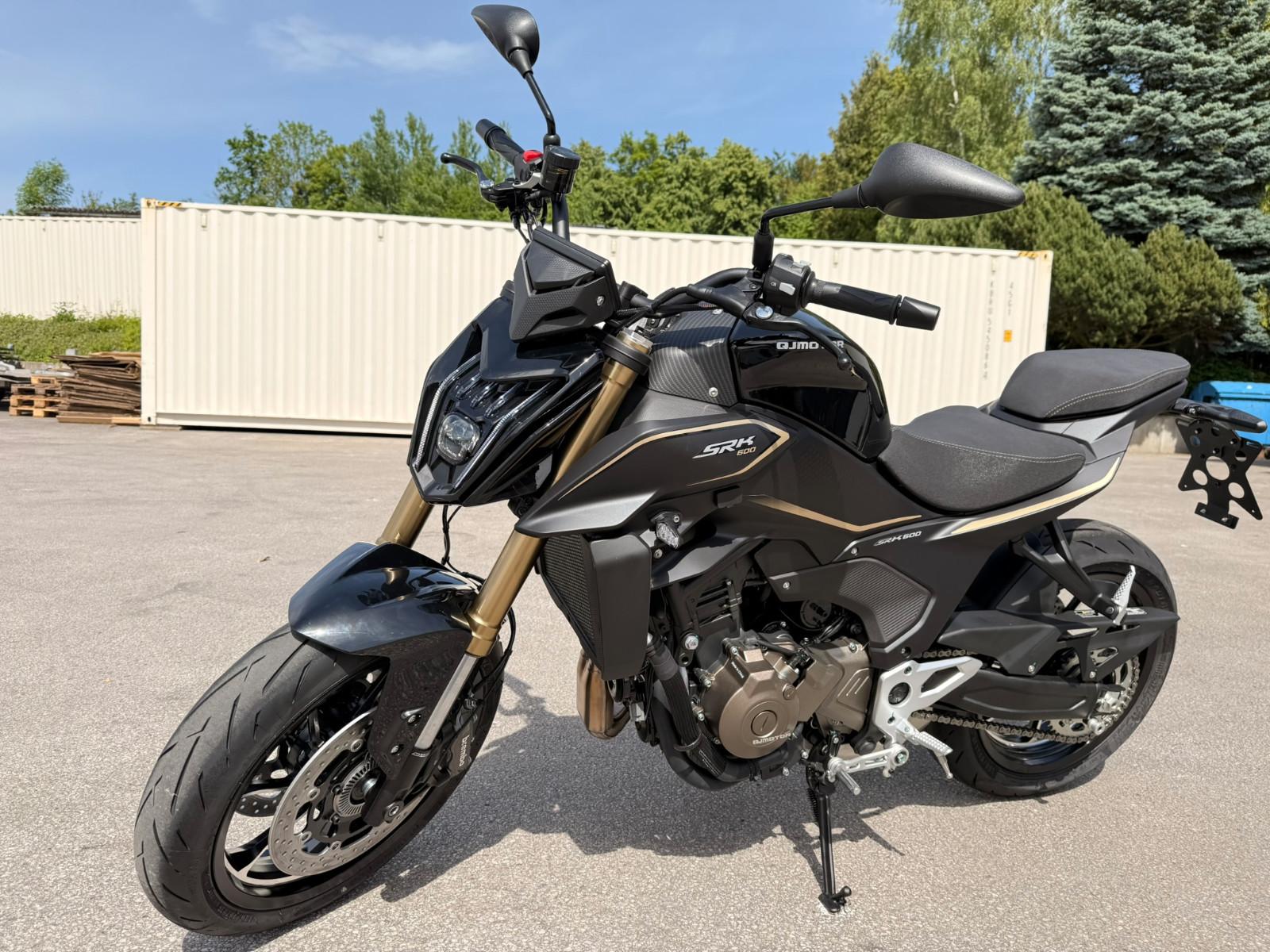 QJ Motor SRK 600 Pro ABS + Bluetooth + 3 Jahre Garantie