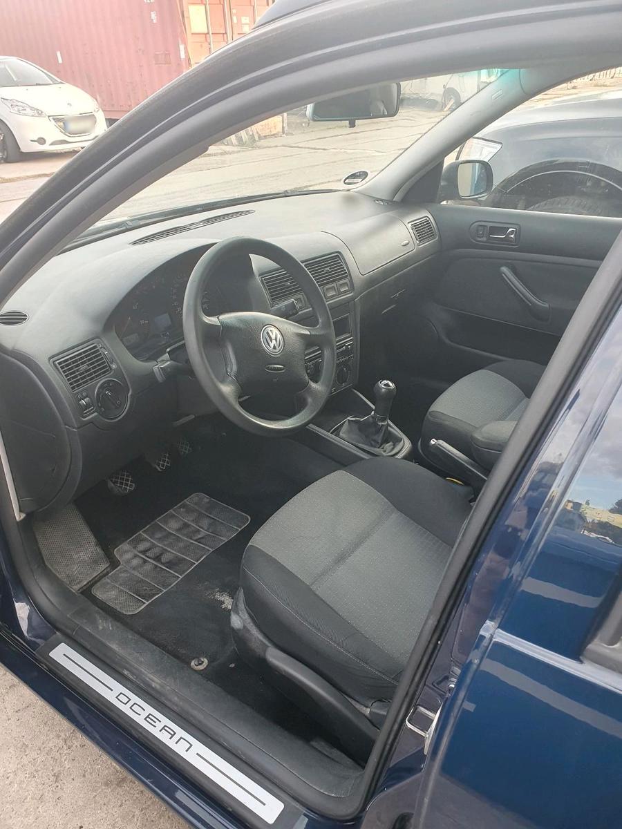 Volkswagen Golf 2005 — photo 12