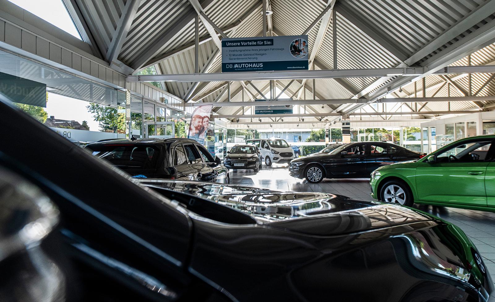 showroom-image-bottom