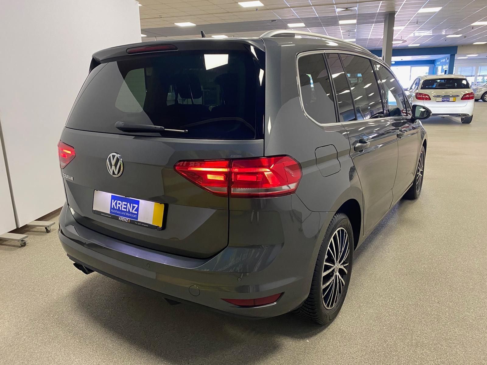 Fahrzeugabbildung Volkswagen Touran 1.4 16V TSI Highline BMT+TOTWINKEL+ACC+++