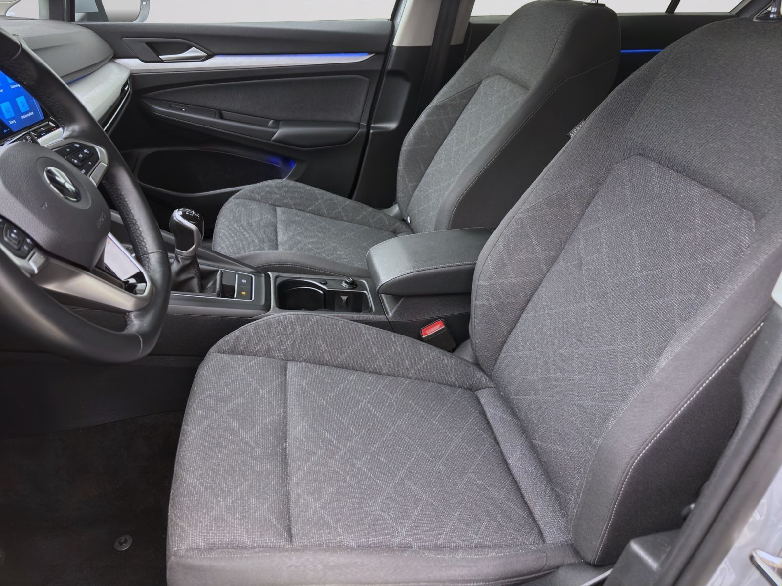 Volkswagen Golf - Bild 9