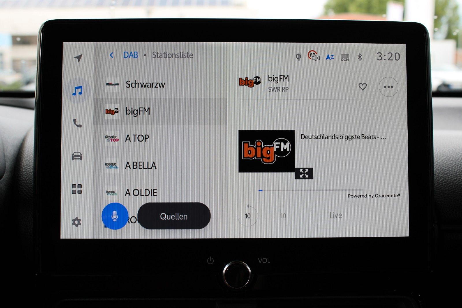 Fahrzeugabbildung Toyota Yaris Cross Hybrid GR Sport + PREMIUM-Paket
