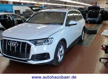 Audi Q7 - 1