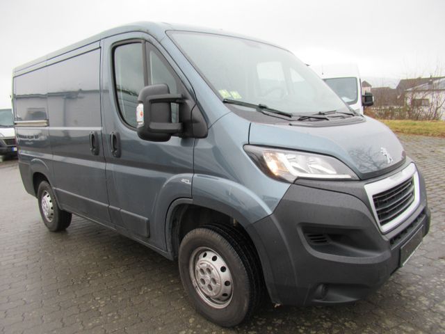 Peugeot Boxer Kasten+L1H1+3,5t,KLIMA+AHK+MULTI+3SITZER