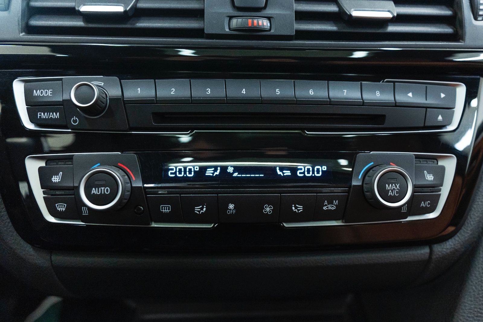 Fahrzeugabbildung BMW 440I GC M-Performance LED KAM CARPLAY H&K ALC