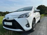 Toyota Yaris 1,5 Hybrid viele Extras 1.Hand Scheckheft - Toyota Yaris: Privatanbieter
