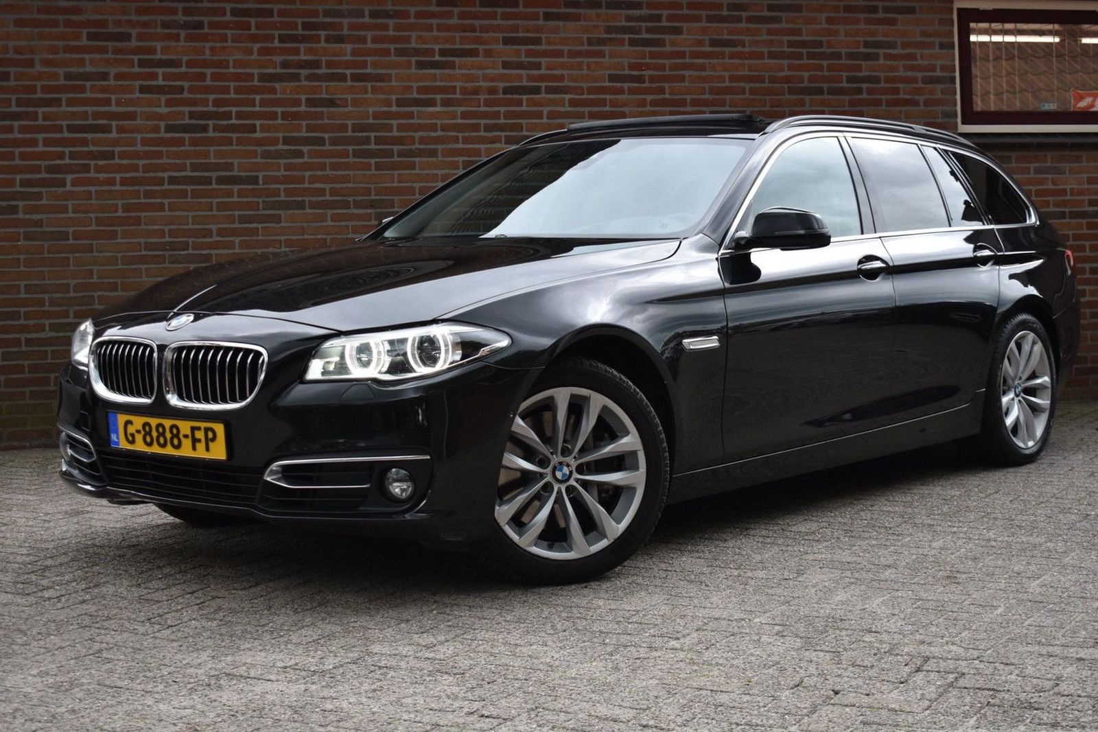 BMW 530 5-serie Touring 530xd M Sport Edition High E