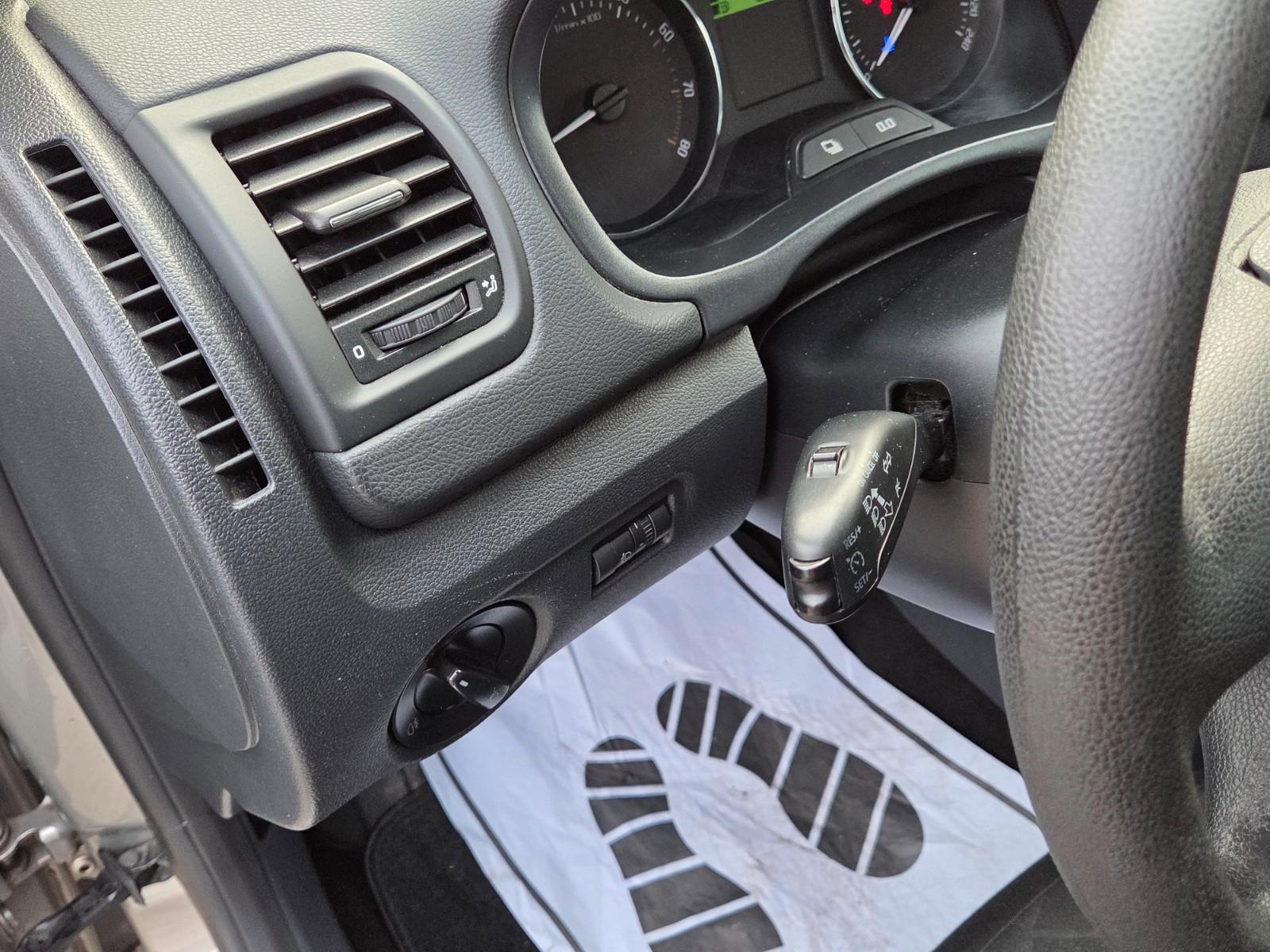 Skoda Roomster 2012 — photo 19