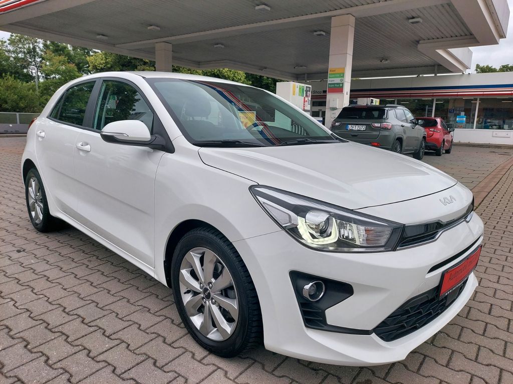 2023 Kia Rio