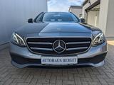Mercedes-Benz E 200 T 9G-Tronic Avantgarde - Mercedes-Benz E 200: T
