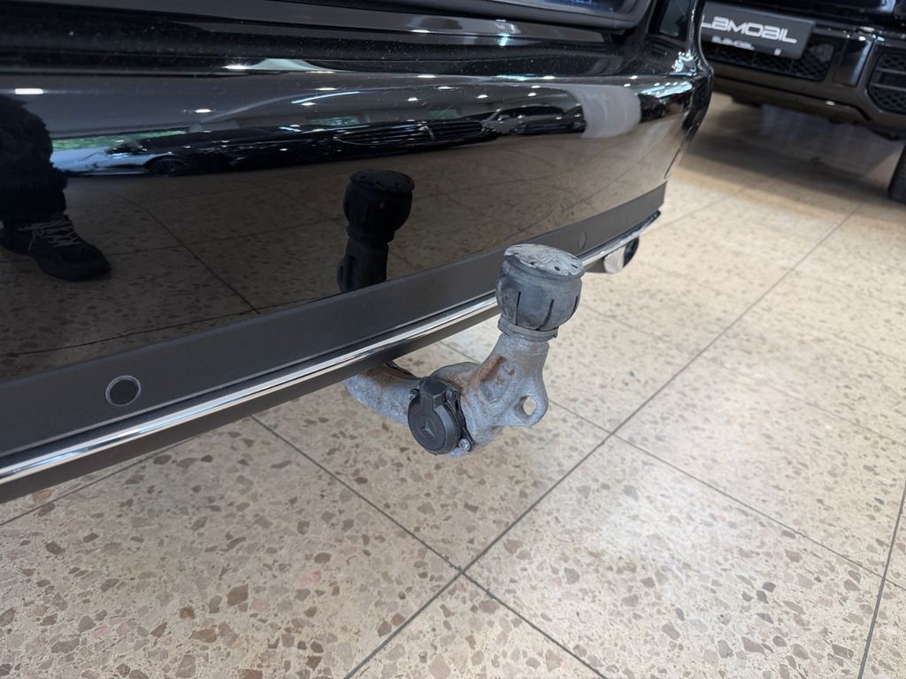 Mercedes-Benz C 300 - Bild 36