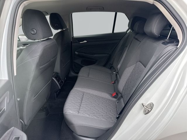 Golf 1.0 TSI FACELIFT AHK+HEAD-UP+RFK+ACC+NAVI.+