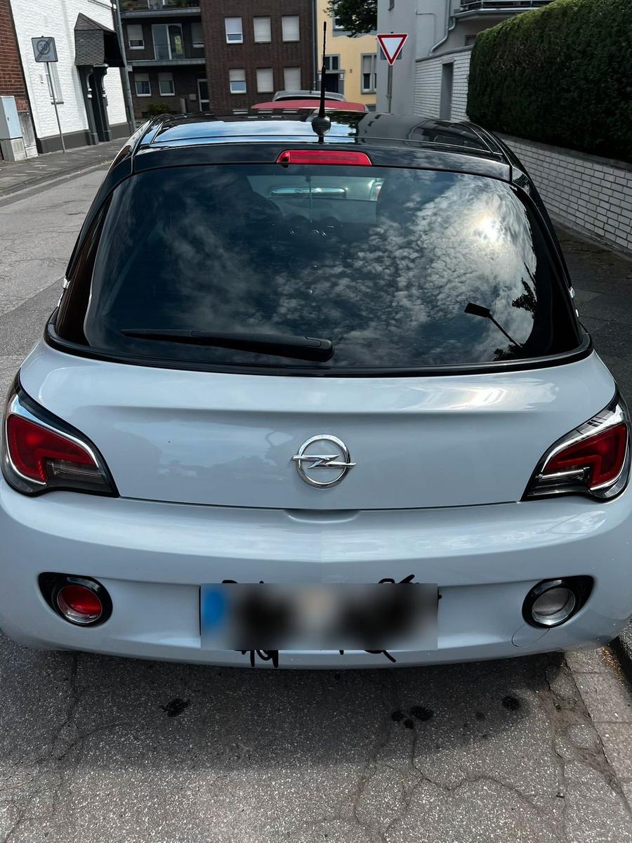Opel Adam