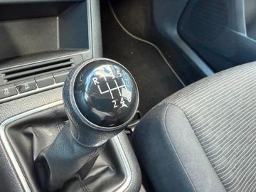 Volkswagen Tiguan - 12