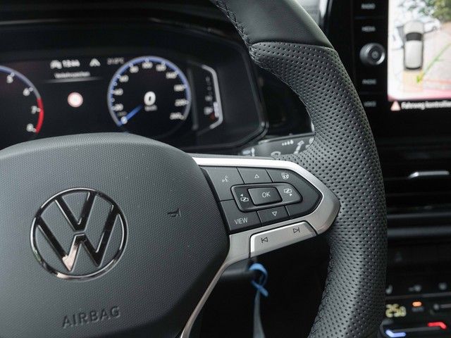 T-Roc R-Line TSI 6-Gang Black Style Sportsitze