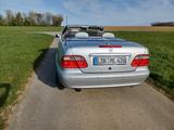 Mercedes-Benz CLK 200 KOMPRESSOR CABRIO AVANTGARDE Avantgarde - gebrauchte Mercedes-Benz CLK 200 aus dem Jahr 2002