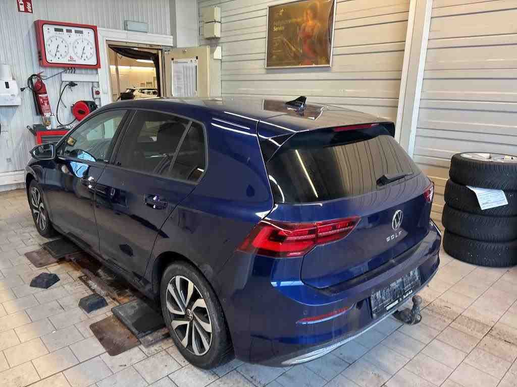 Volkswagen Golf - Bild 6