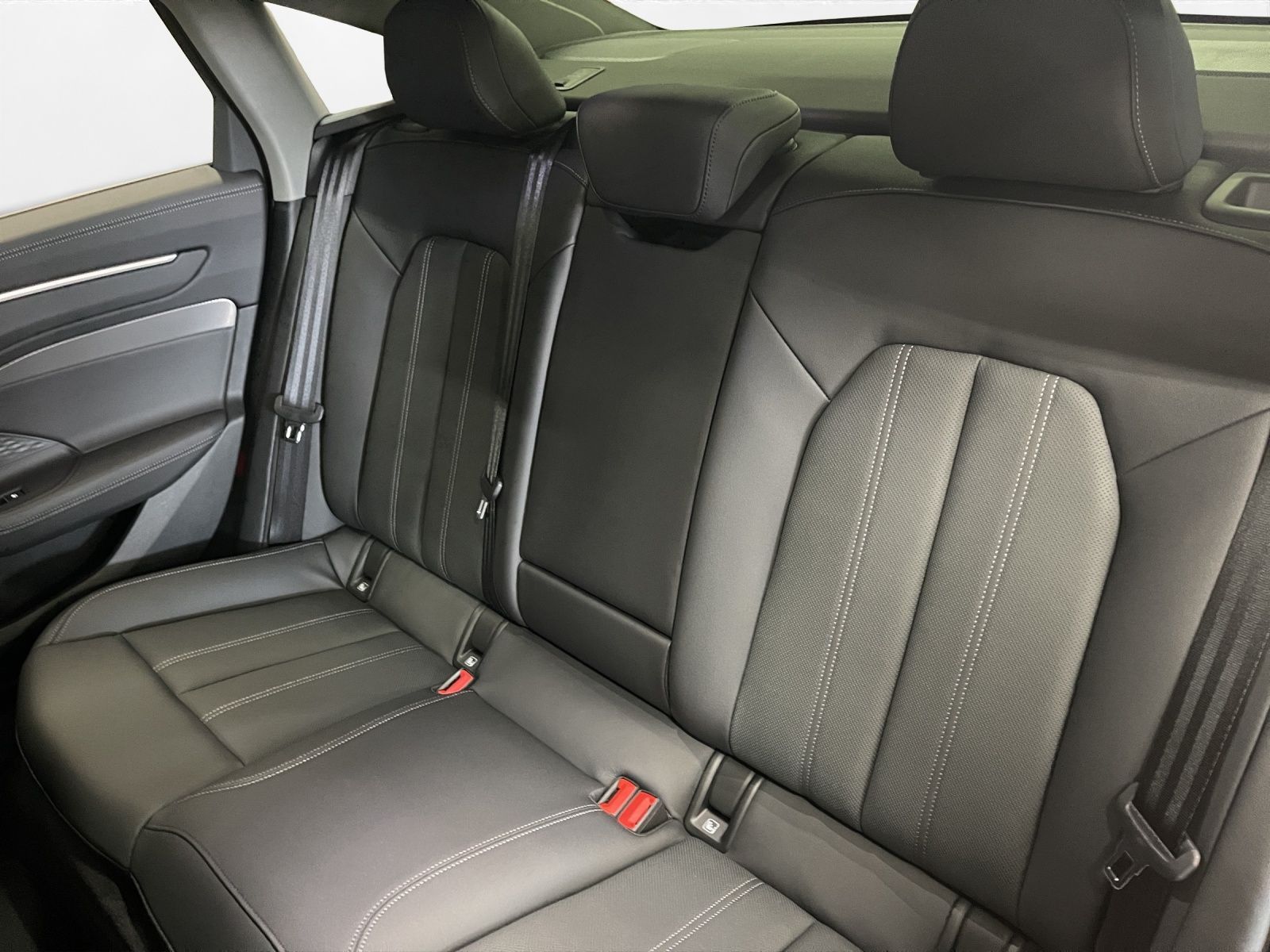 Audi A6 - Bild 18