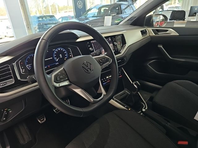 Fahrzeugabbildung Volkswagen Taigo 1.0 TSI Move LED-MATRIX NAVI RFK SHZ