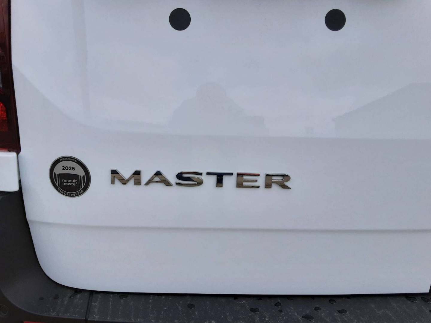 Fahrzeugabbildung Renault Master Kastenwagen FWD Kasten extra L2H2 3,5t Bl