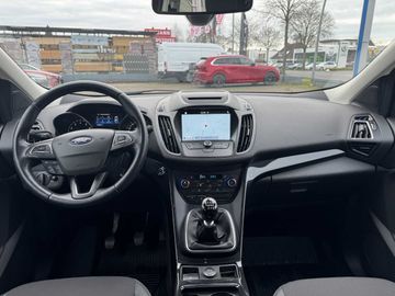 Ford Kuga 1.5 EcoBoost 2x4 Titanium Winterpaket