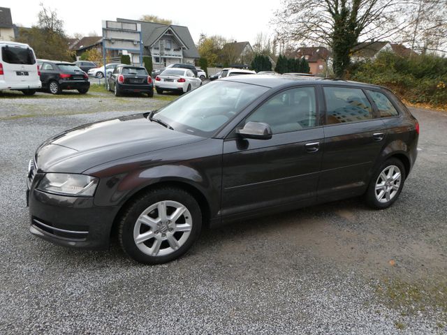 Audi A3 Sportb.1.6 TDI Amb. Navi,Klimaaut.