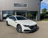 Volkswagen Arteon 2.0 TDI SCR DSG 4MOTION Elegance /MASSAGE - Volkswagen Arteon aus 2017
