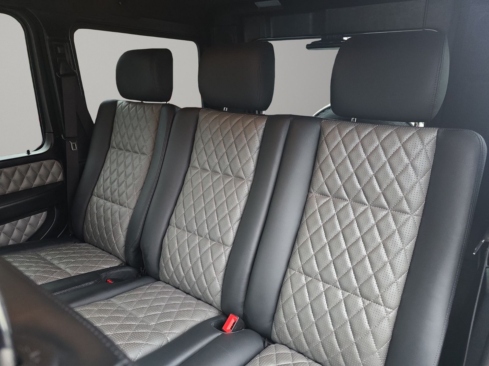 Fahrzeugabbildung Mercedes-Benz G 63 AMG G -Modell DESIGNO
