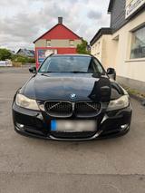 BMW 3er 318 d 2012 - BMW 123 Kombi Gebrauchtwagen