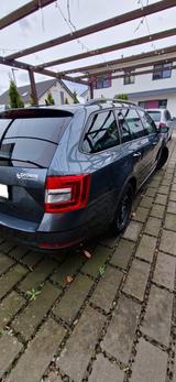 Skoda Octavia Combi 2.0 TDI Soleil Kam/Navi/ACC/SHZ - Skoda Octavia SOLEIL mit Diesel-Antrieb