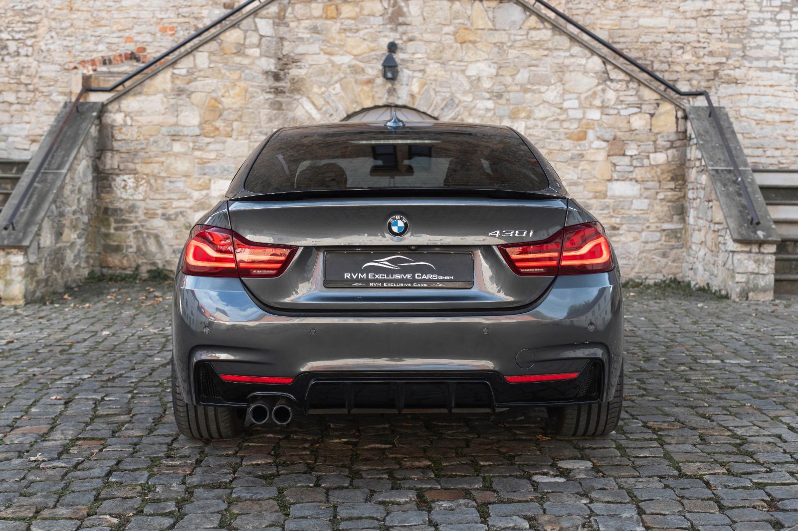 Fahrzeugabbildung BMW 430i GC M-Performance HIFI LED KAM NAV CARPLAY