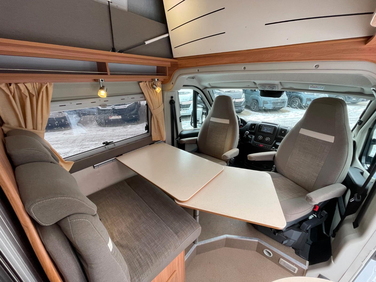 Pössl 2Win Vario Hochdach - *Motor nur 3000 Km*