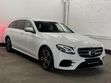 Mercedes-Benz E 220 d 4Matic T 9G-TRONIC AMG Line / Distr - Mercedes-Benz E 220: 4matic