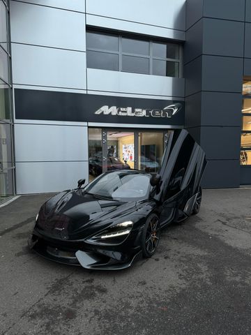 McLaren 765LT Spider