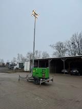 Zeppelin mobiler Lichtmast mit Stromerzeuger 14,4KW