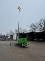 Zeppelin mobiler Lichtmast mit Stromerzeuger 14,4KW