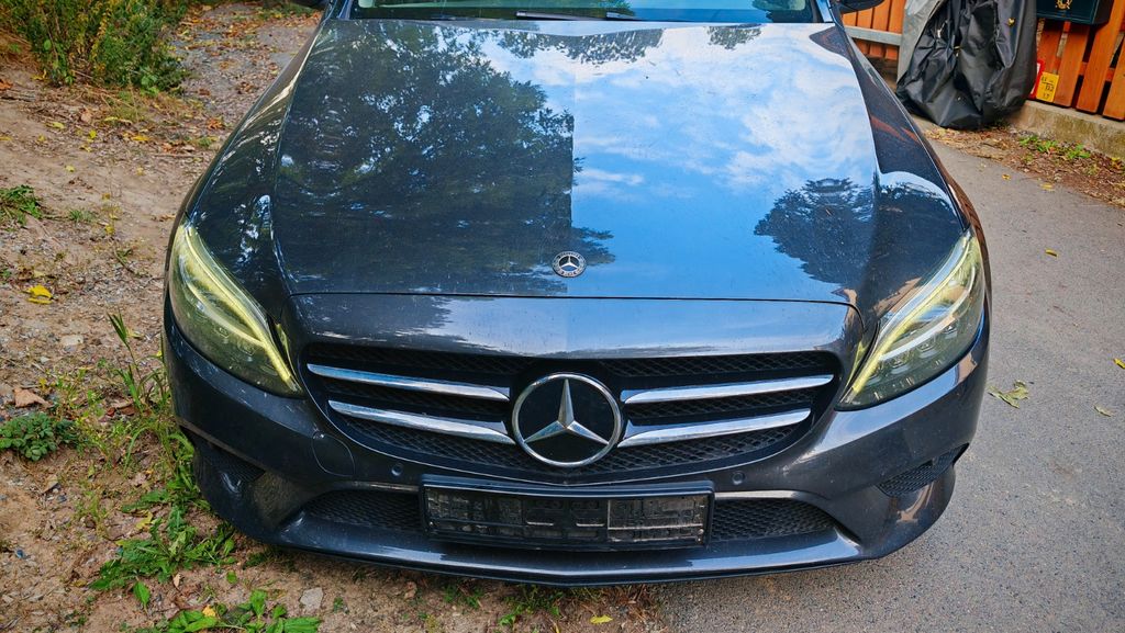 Image of Mercedes-Benz C 180