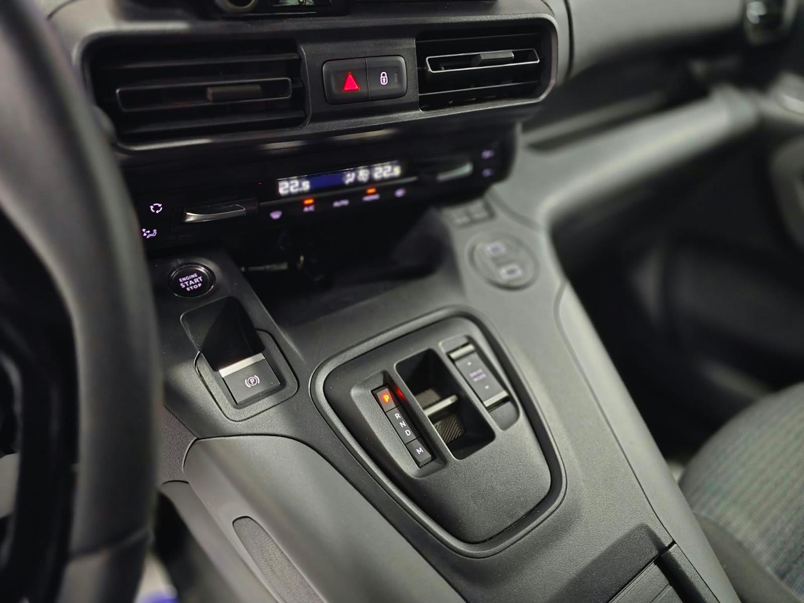 Toyota Proace (Verso) City Team/1.Hd/LED/Navi/Garantie