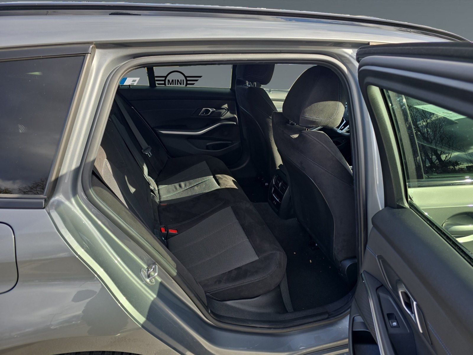 BMW 330 - Bild 14