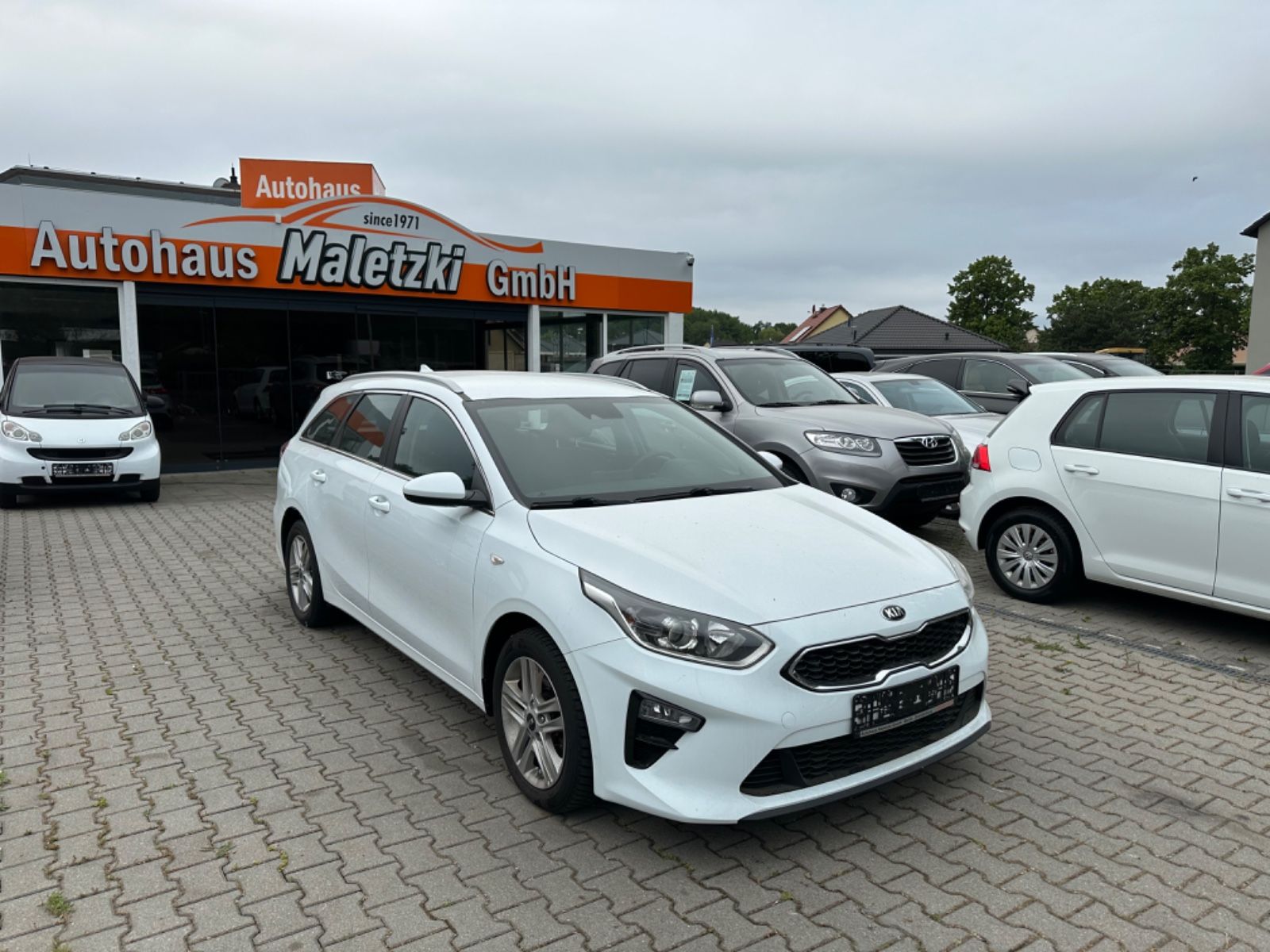 Fahrzeugabbildung Kia Cee´d 1.4 Sportswagon Vision*Lenk.Hz*Kamera*Spur